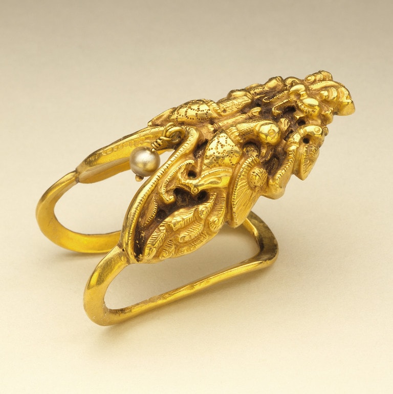 Finger Ring (neli). Tamil Nadu, early 19th century. Gold with pendant pearl. LACMA